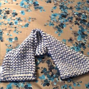 Knit infinity scarf